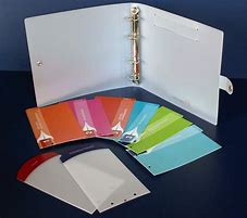 1 grand classeur qui restera à la maison avec 5 intercalaires 